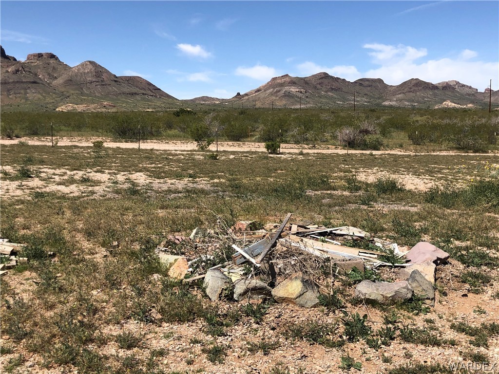 1290 Guthrie Road Golden Valley, AZ 86413 - Photo 44 of 47