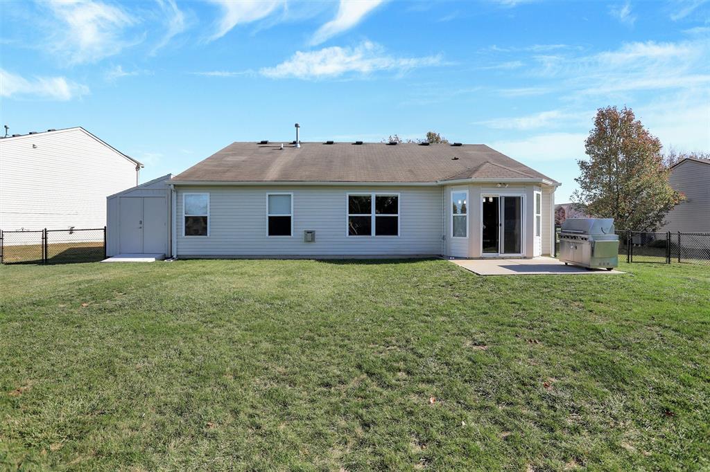 1304 Blue Ridge Lane Brownsburg, IN 46112 - Photo 25 of 31 Gallery Image 25