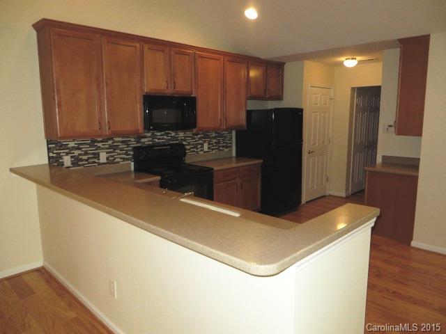 874 Ledgestone Court, Unit 874 Tega Cay, SC 29708 - Photo 12 of 24 Gallery Image 12