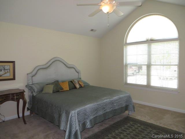 874 Ledgestone Court, Unit 874 Tega Cay, SC 29708 - Photo 16 of 24 Gallery Image 16
