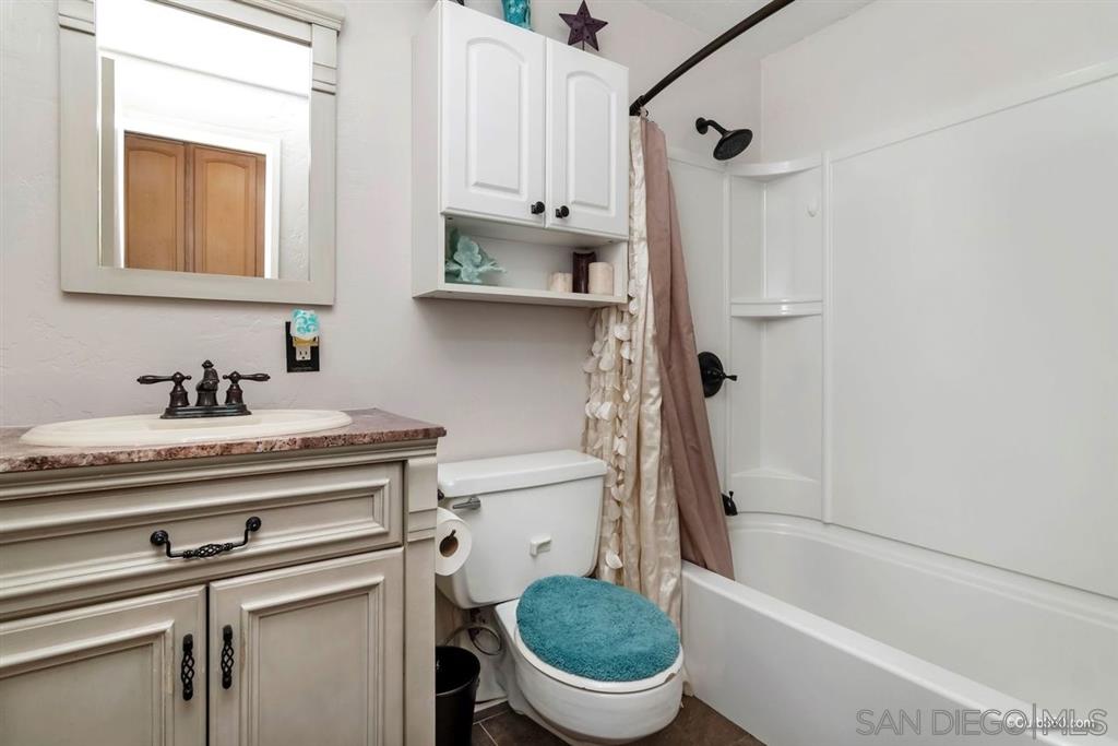 12569 McFeron Road Poway, CA 92064 - Photo 14 of 17