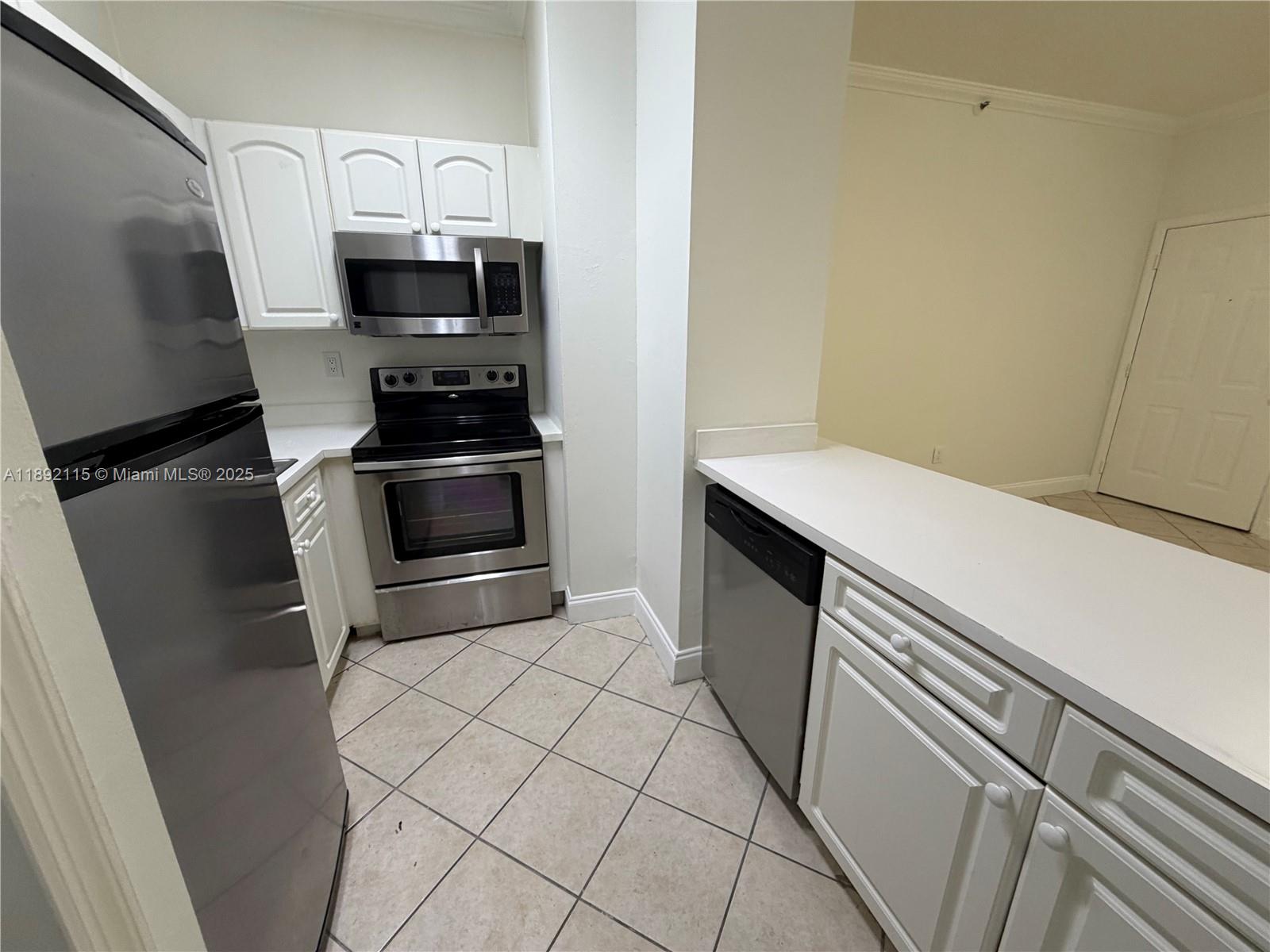 2734 Bird Avenue, Unit 212 Miami, FL 33133 - Photo 11 of 11