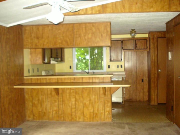 3519 Cemetery Road Parkesburg, PA 19365 - Photo 14 of 23 Kitchen