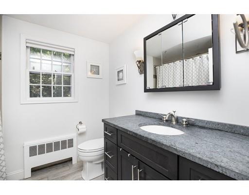 27 Longmeadow Road Hingham, MA 02043 - Photo 12 of 23 Gallery Image 12
