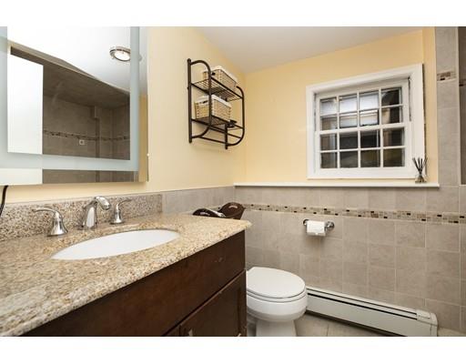 27 Longmeadow Road Hingham, MA 02043 - Photo 17 of 23 Gallery Image 17