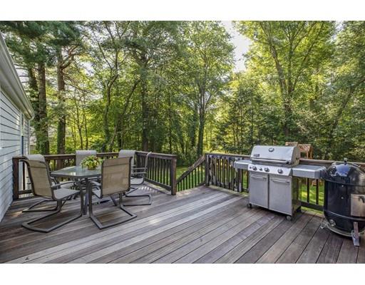 27 Longmeadow Road Hingham, MA 02043 - Photo 22 of 23 Gallery Image 22