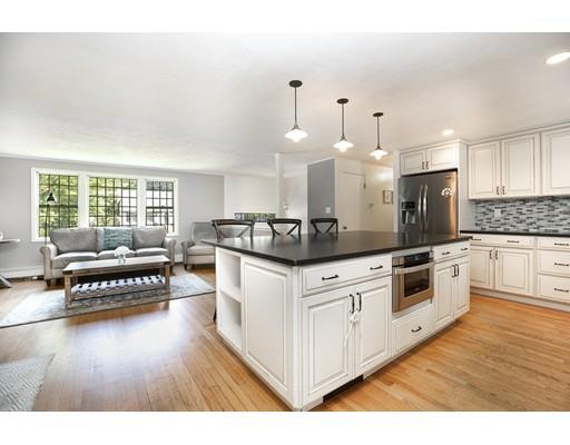 27 Longmeadow Road Hingham, MA 02043 - Photo 5 of 23 Gallery Image 5