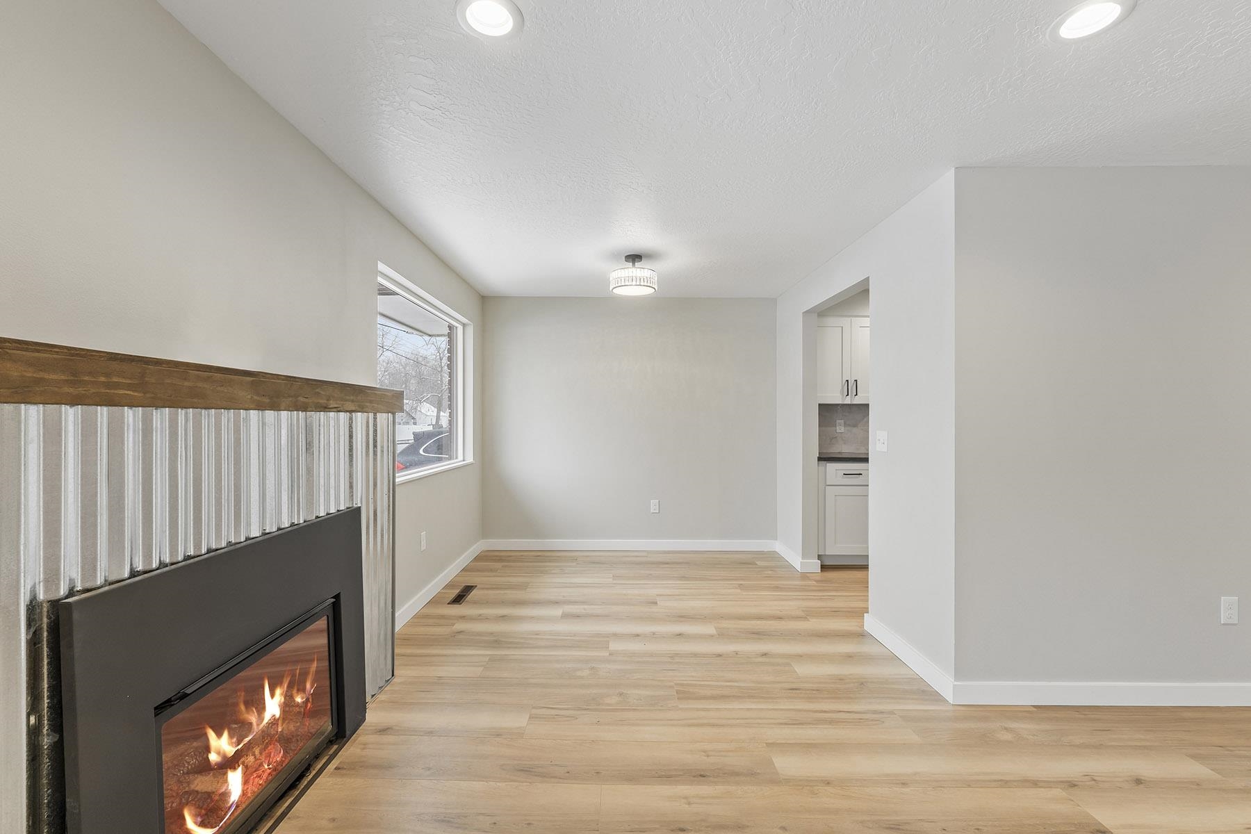 705 North Felts Road Spokane Valley, WA 99206 - Photo 5 of 46