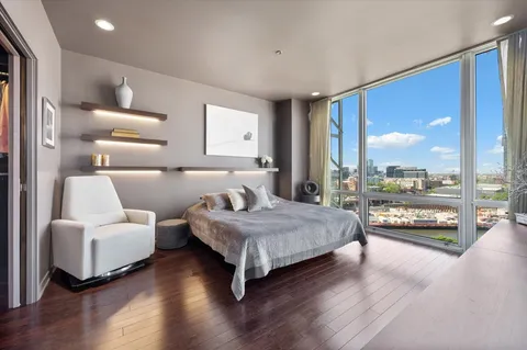 $699,000 | 653 North Kingsbury Street, Unit 1103, Chicago, IL 60654