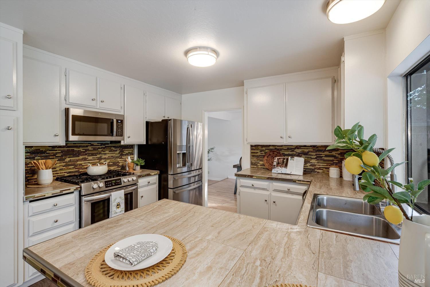 2513 Rigdon Street Napa, CA 94558 - Photo 21 of 74