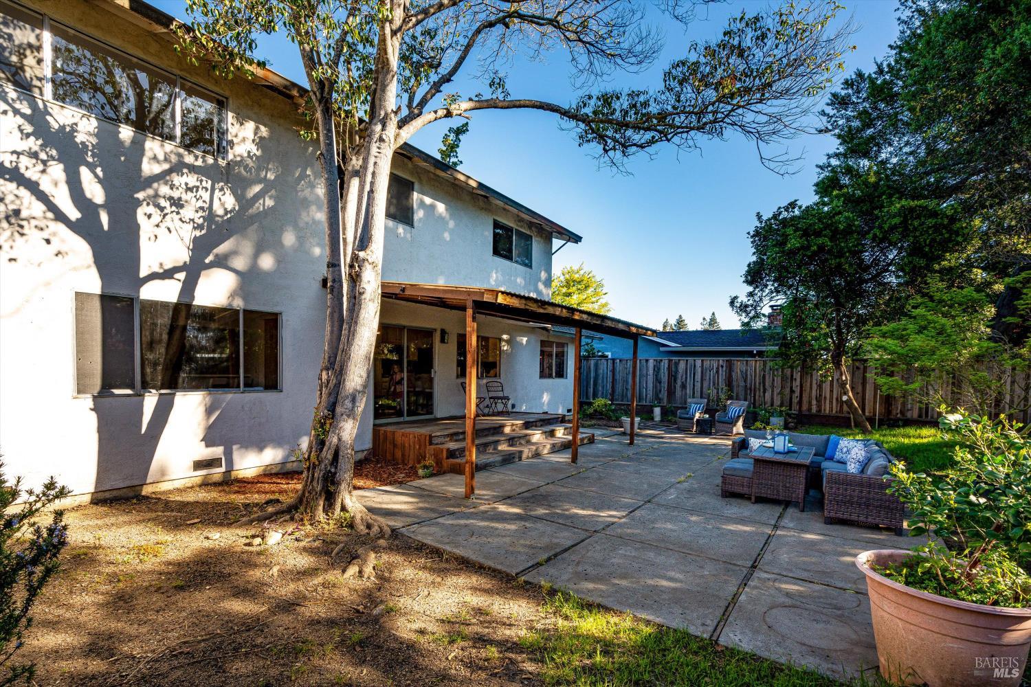 2513 Rigdon Street Napa, CA 94558 - Photo 69 of 74