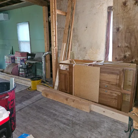 $50,000 | 90 Elm Street, Millinocket, ME 04462