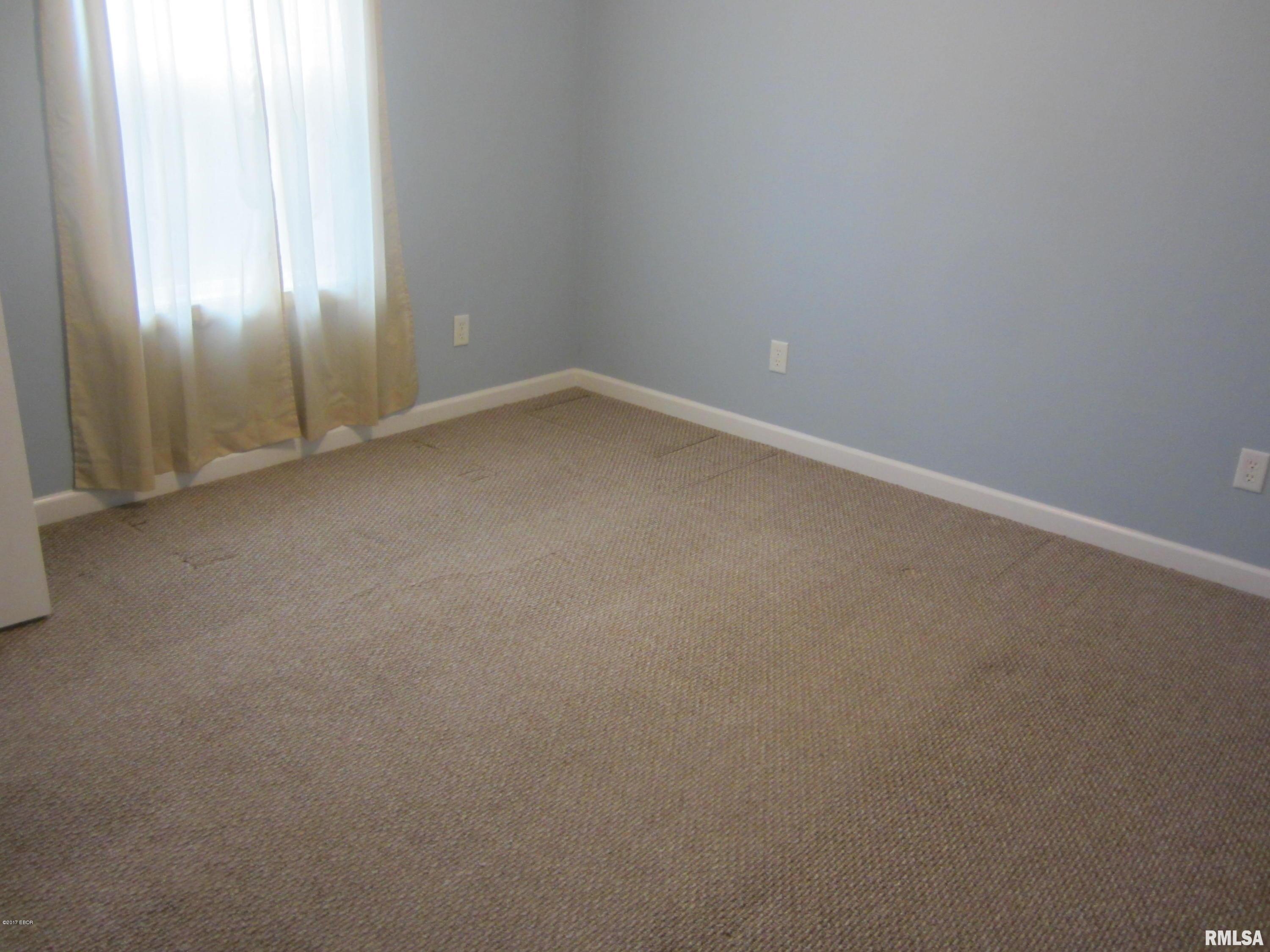 605 West Rigdon Street Carbondale, IL 62901 - Photo 15 of 32 Gallery Image 15