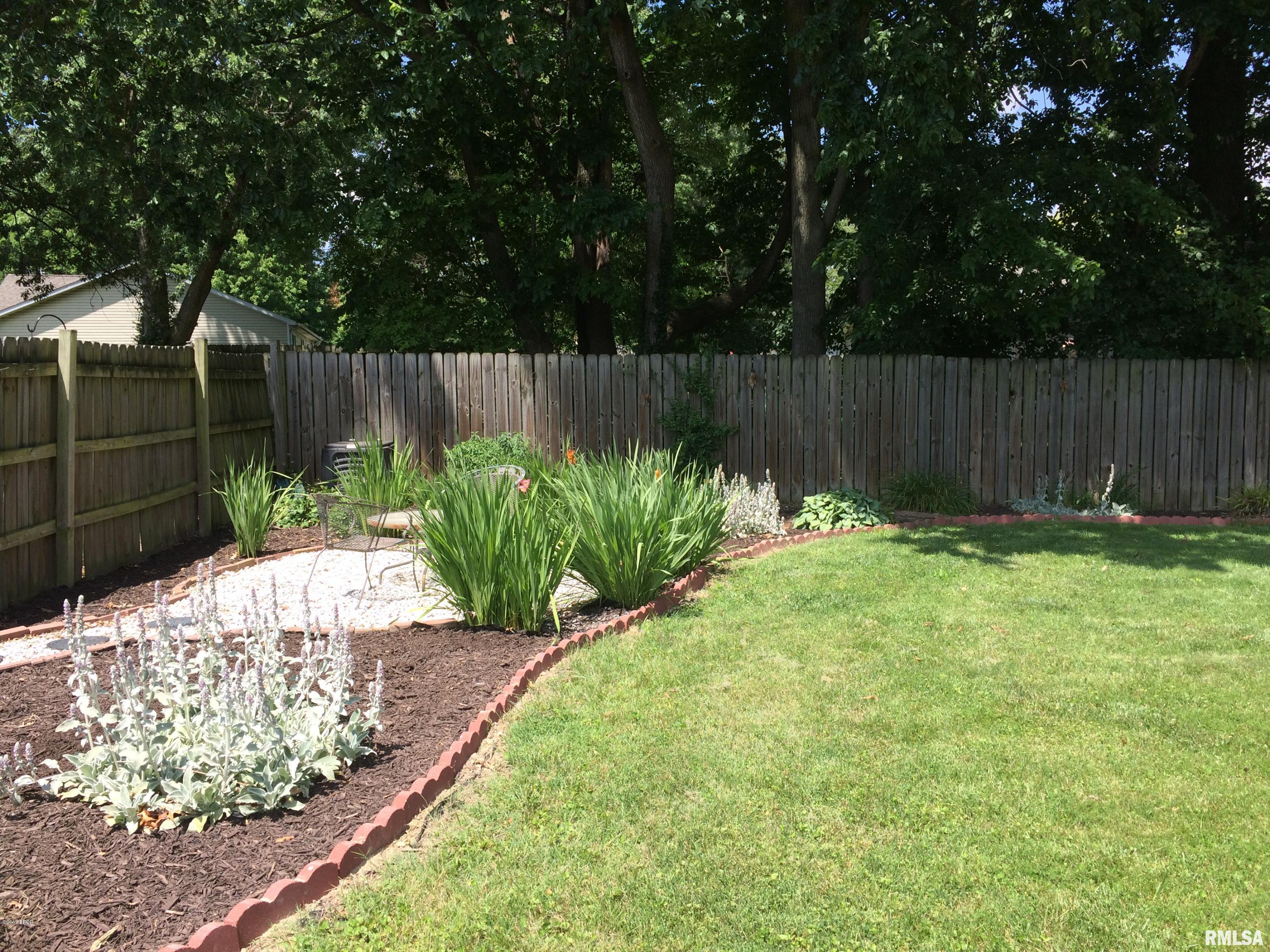 605 West Rigdon Street Carbondale, IL 62901 - Photo 26 of 32 Gallery Image 26