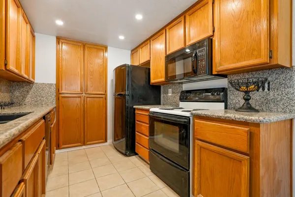 $699,999 | 38694 Huntington Circle, Fremont, CA 94536