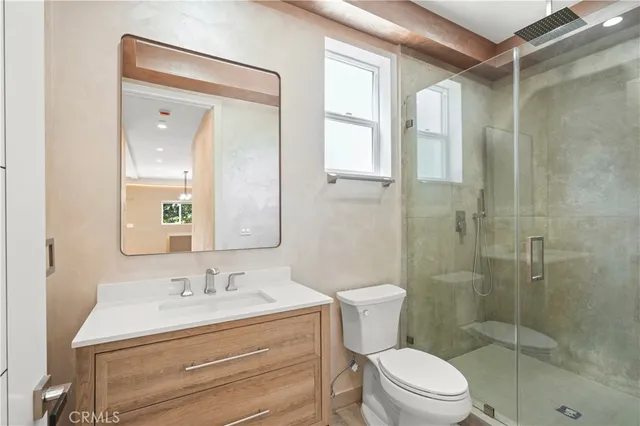 $5,200 | 5428 Calhoun Avenue, Sherman Oaks, CA 91401