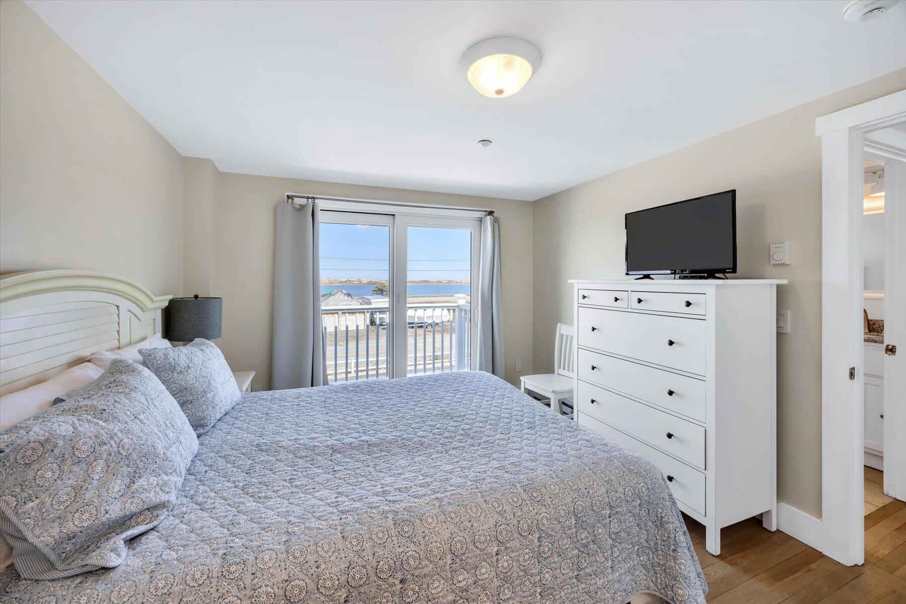 496 Shore Road, Unit 16 Truro, MA 02666 - Photo 9 of 16 18-889A0950