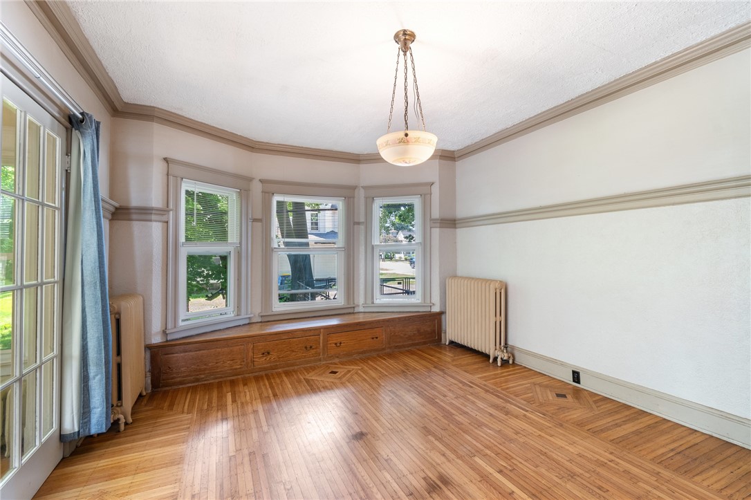 1960 Ridge Road Ontario, NY 14519 - Photo 13 of 43 BEAUTIFULLY CRAFTED hardwoods in this room!