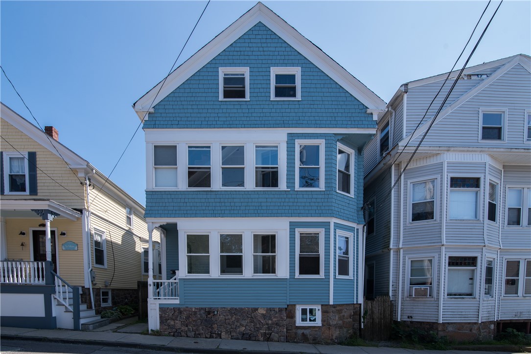 9 Ann Street Newport, RI 02840 - Photo 1 of 26 9 Ann Street Downtown Newport!