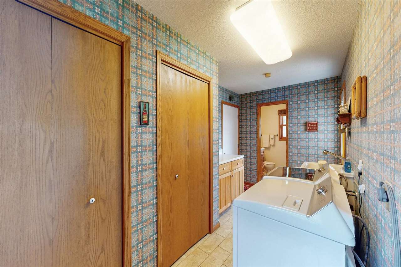 2076 Rogers Creek Road Ely, IA 52227 - Photo 23 of 51 Gallery Image 23