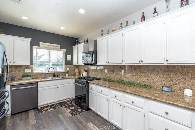 $389,900 | 14268 Caballo Court, Victorville, CA 92394