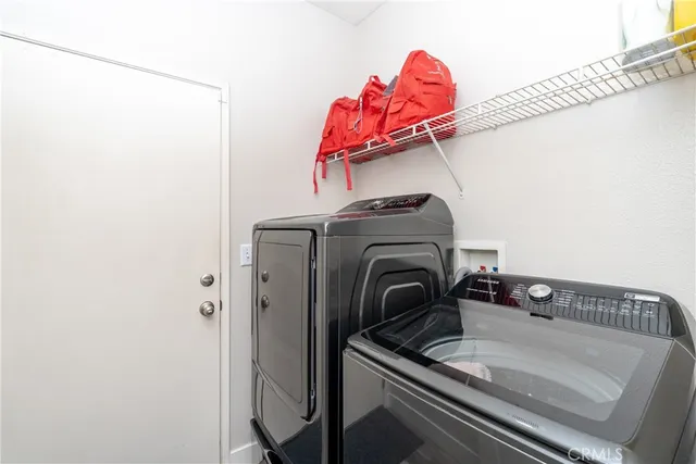 $389,900 | 14268 Caballo Court, Victorville, CA 92394