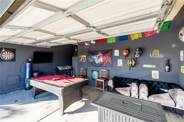 $389,900 | 14268 Caballo Court, Victorville, CA 92394