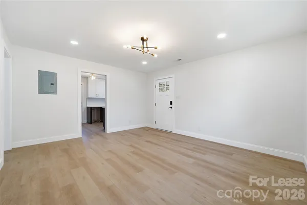 $1,895 | 1320 Anderson Street, Charlotte, NC 28205