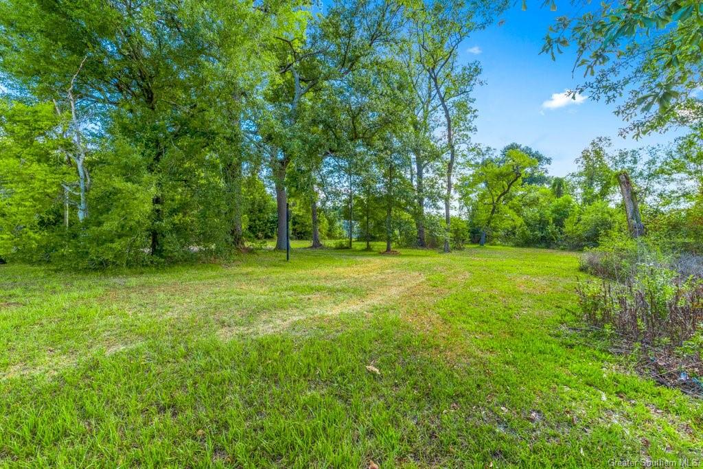 632 Maple Street Sulphur, LA 70663 - Photo 4 of 11