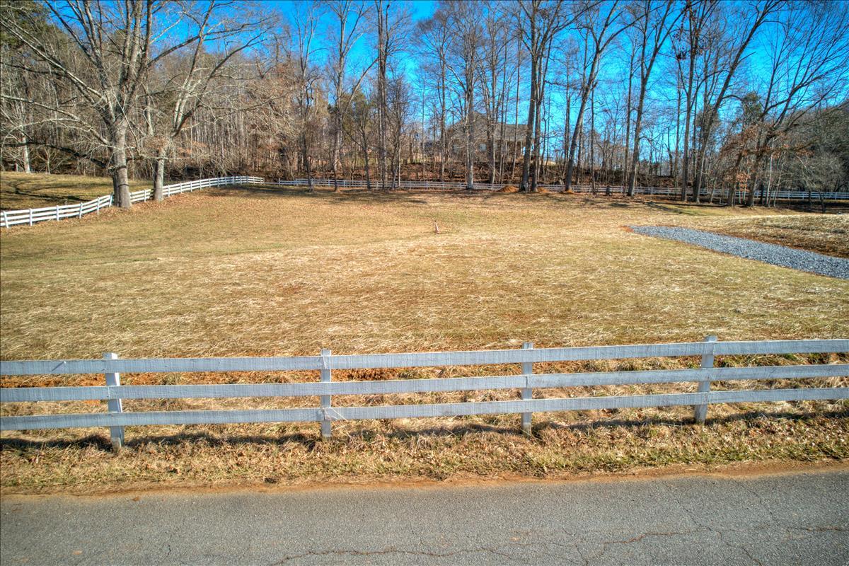 375 Sells Road, Unit 6 Bluff City, TN 37618 - Photo 13 of 14 SellsRd-2