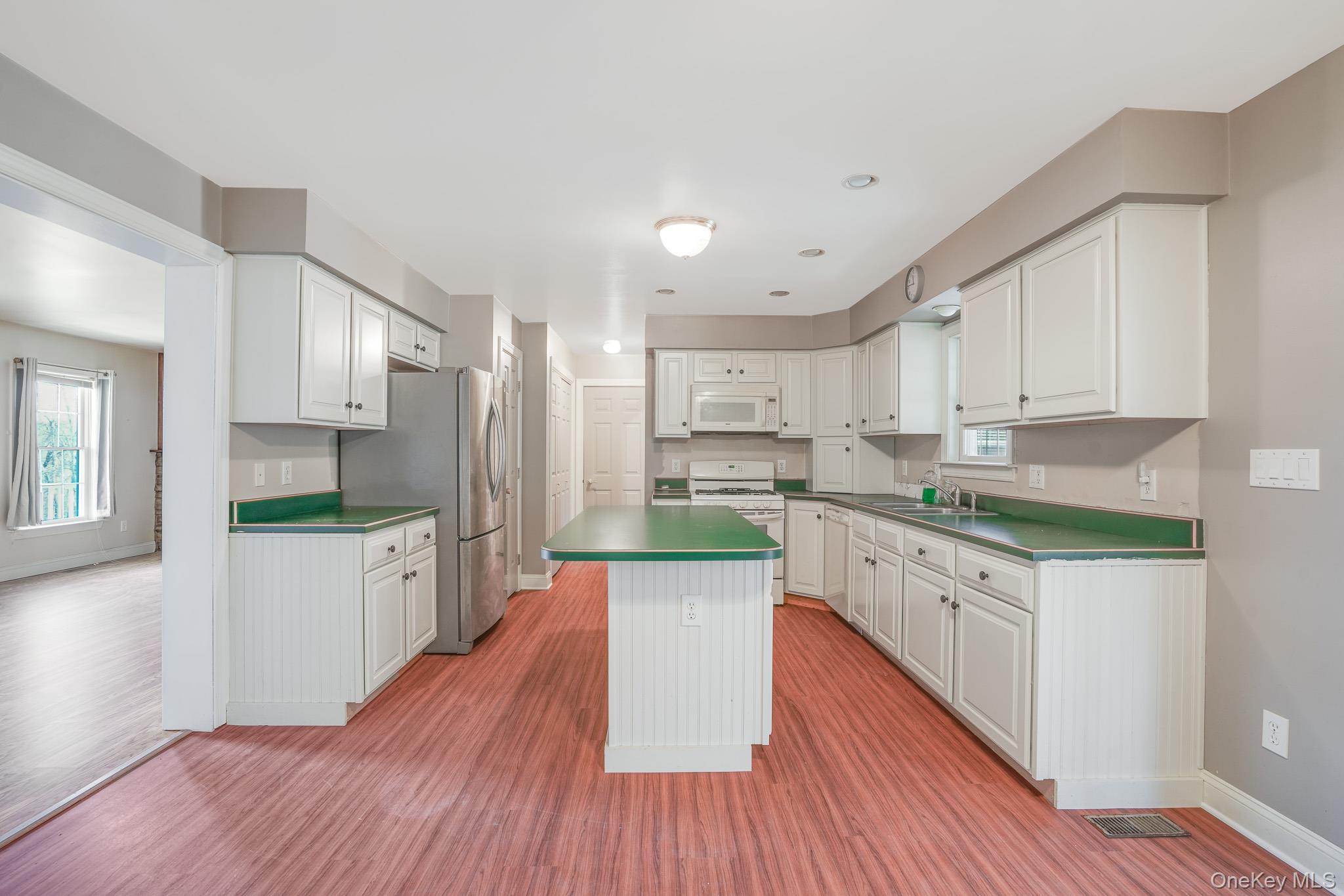 496 Whitfield Road Accord, NY 12404 - Photo 8 of 41
