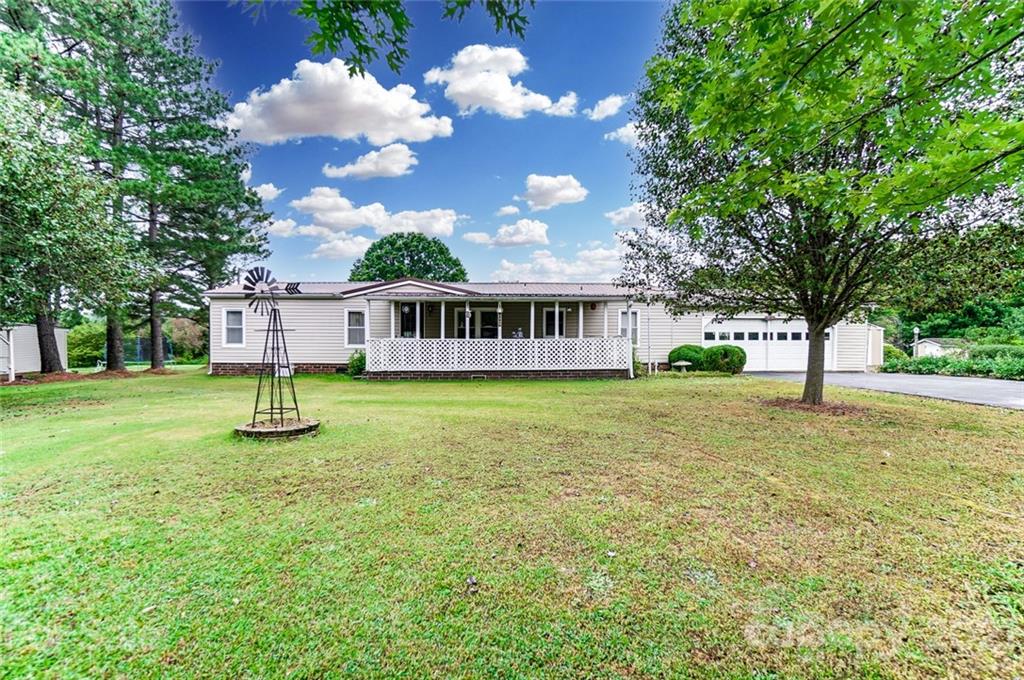 1250 Camp Road Salisbury, NC 28147 - Photo 2 of 43 Gallery Image 2