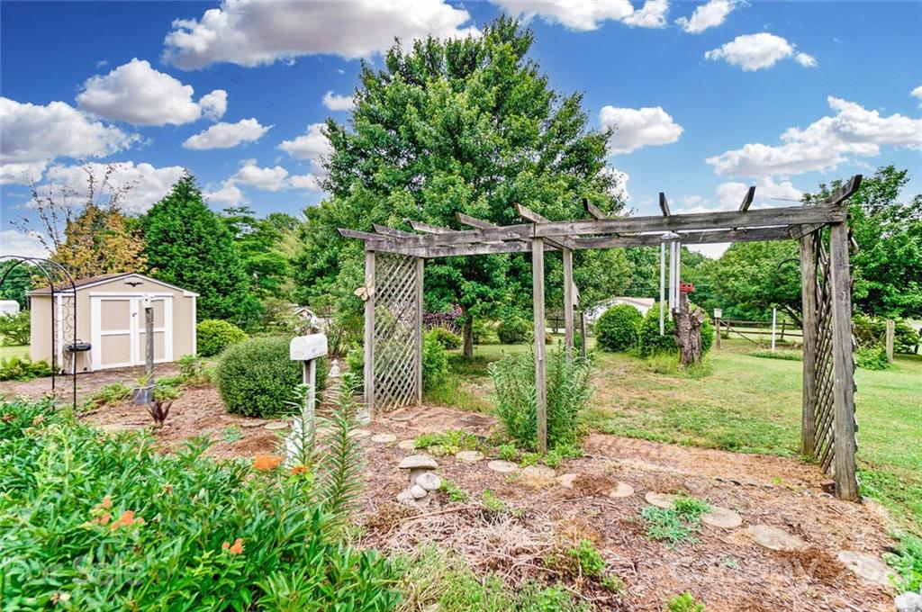 1250 Camp Road Salisbury, NC 28147 - Photo 37 of 43 Gallery Image 37