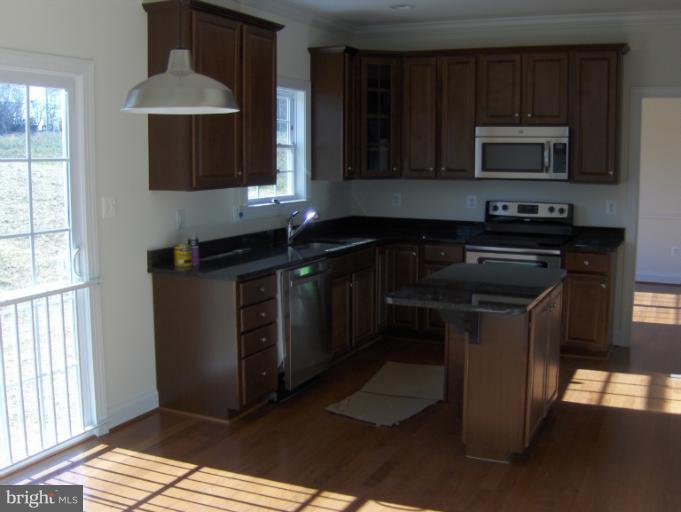 8631 Windmill Road Randallstown, MD 21133 - Photo 6 of 15 Kitchen