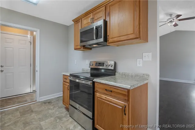 $259,999 | 130 Sanford Court, Raeford, NC 28376