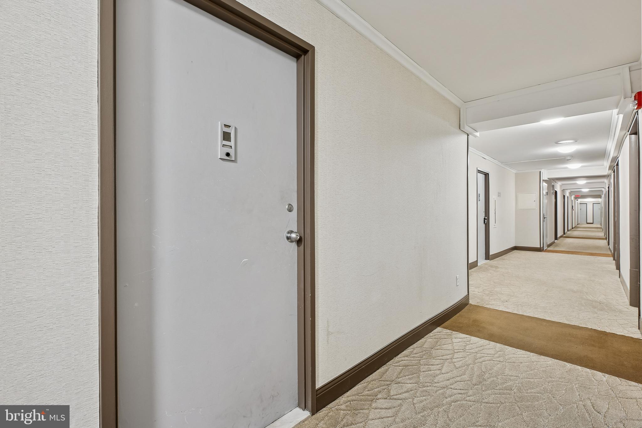 1900 Lyttonsville Road, Unit 702 Silver Spring, MD 20910 - Photo 7 of 31 Gallery Image 7