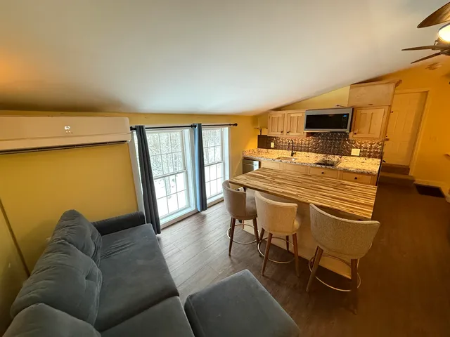 $1,500 | 90 McGettigan Road, Milford, NH 03055