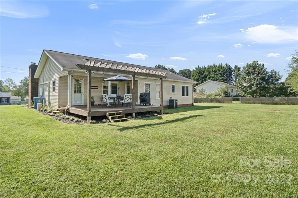 1415 Little Road Newton, NC 28658 - Photo 28 of 34 Gallery Image 28