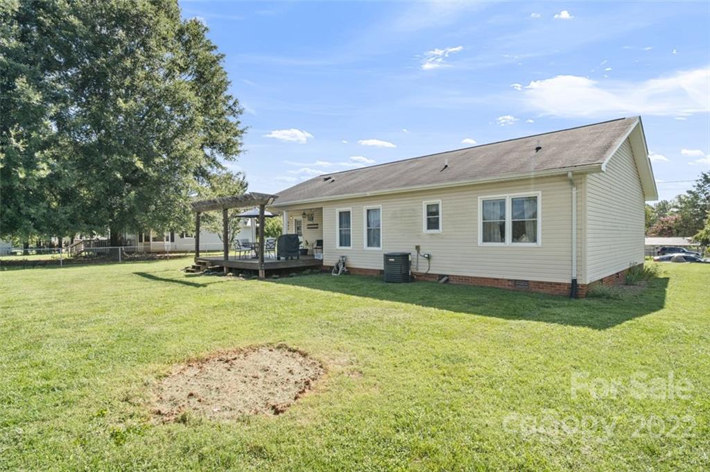 1415 Little Road Newton, NC 28658 - Photo 30 of 34 Gallery Image 30
