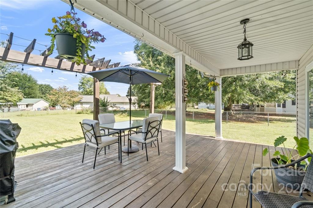 1415 Little Road Newton, NC 28658 - Photo 33 of 34 Gallery Image 33