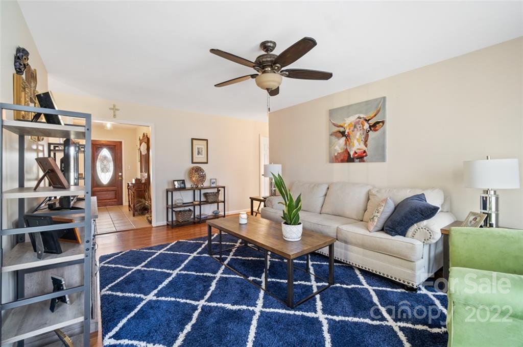 1415 Little Road Newton, NC 28658 - Photo 10 of 34 Gallery Image 10
