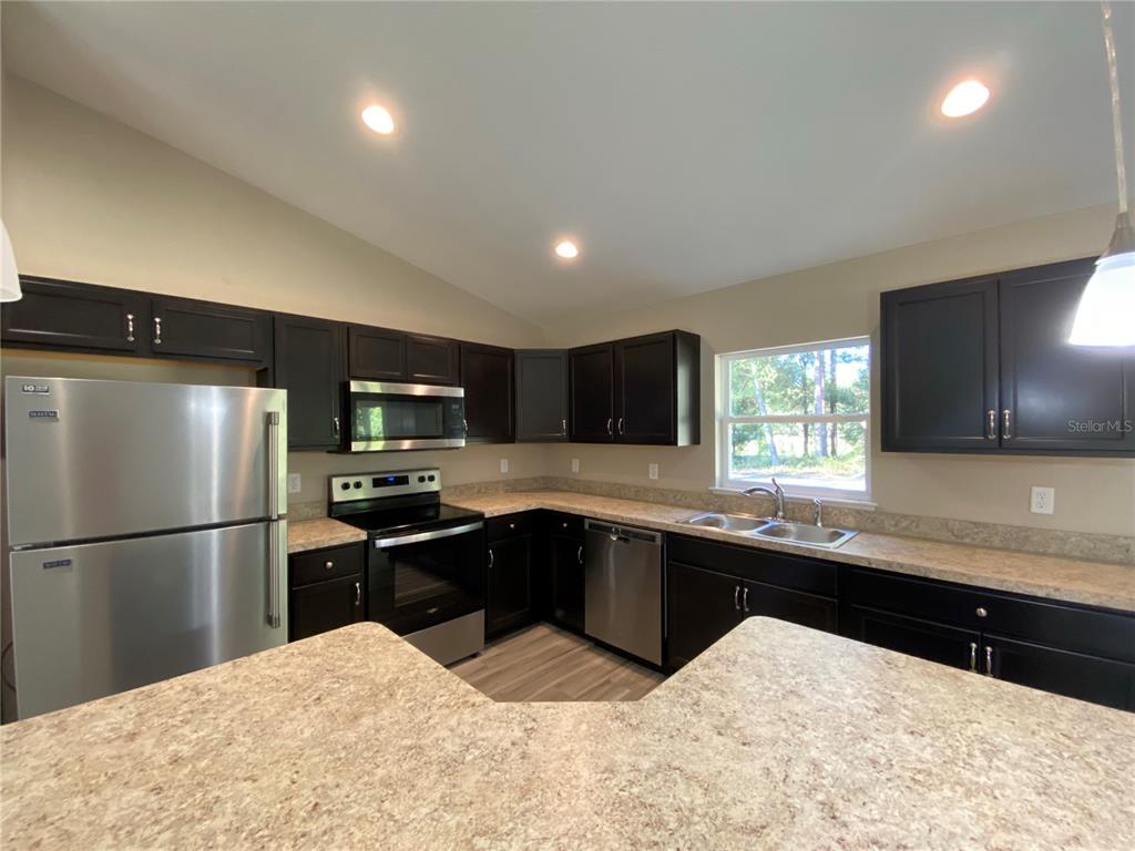 5860 Southwest 197th Terrace Dunnellon, FL 34431 - Photo 6 of 29