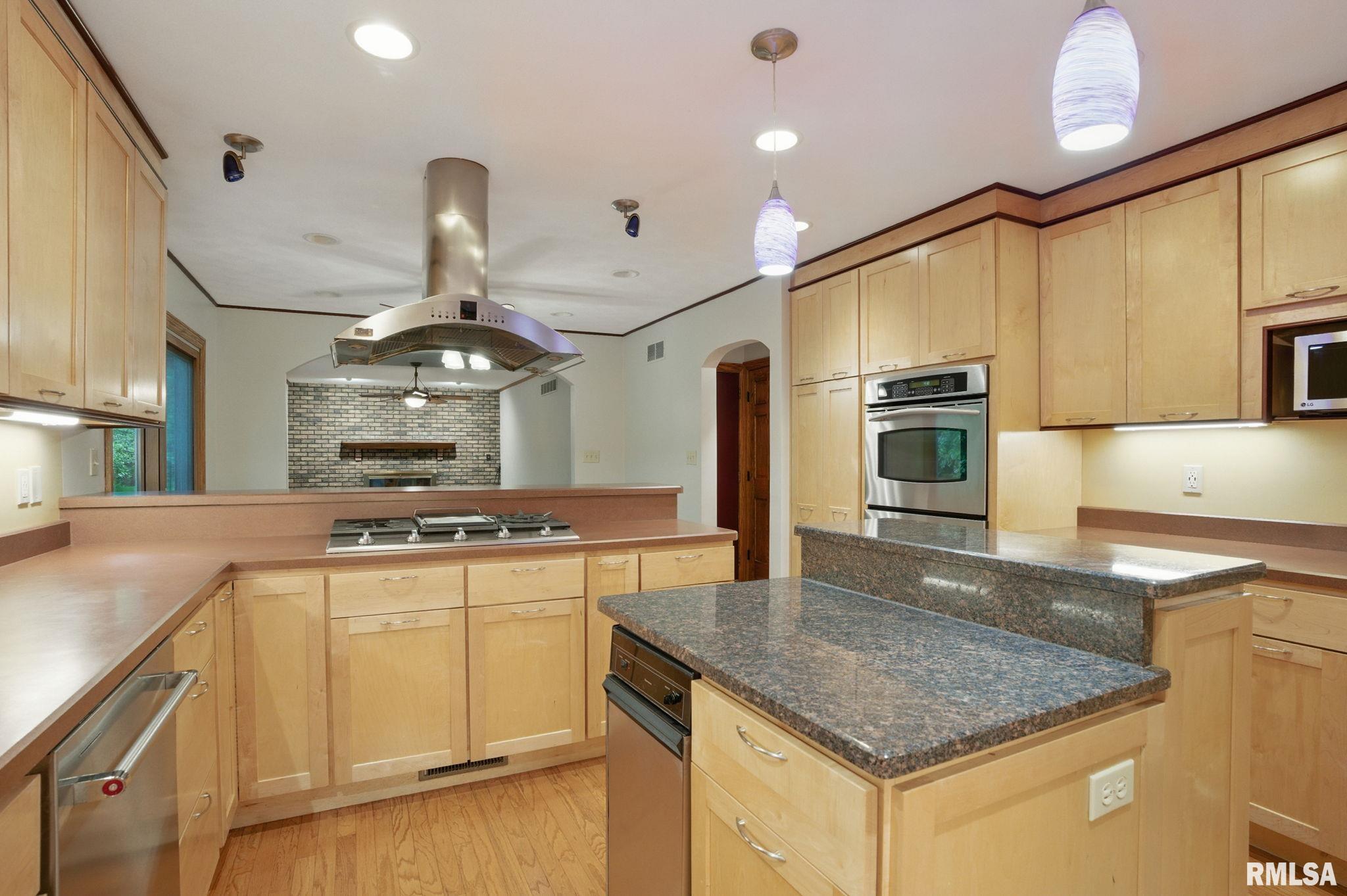 84 Waldheim Road Morton, IL 61550 - Photo 18 of 64 Gallery Image 18