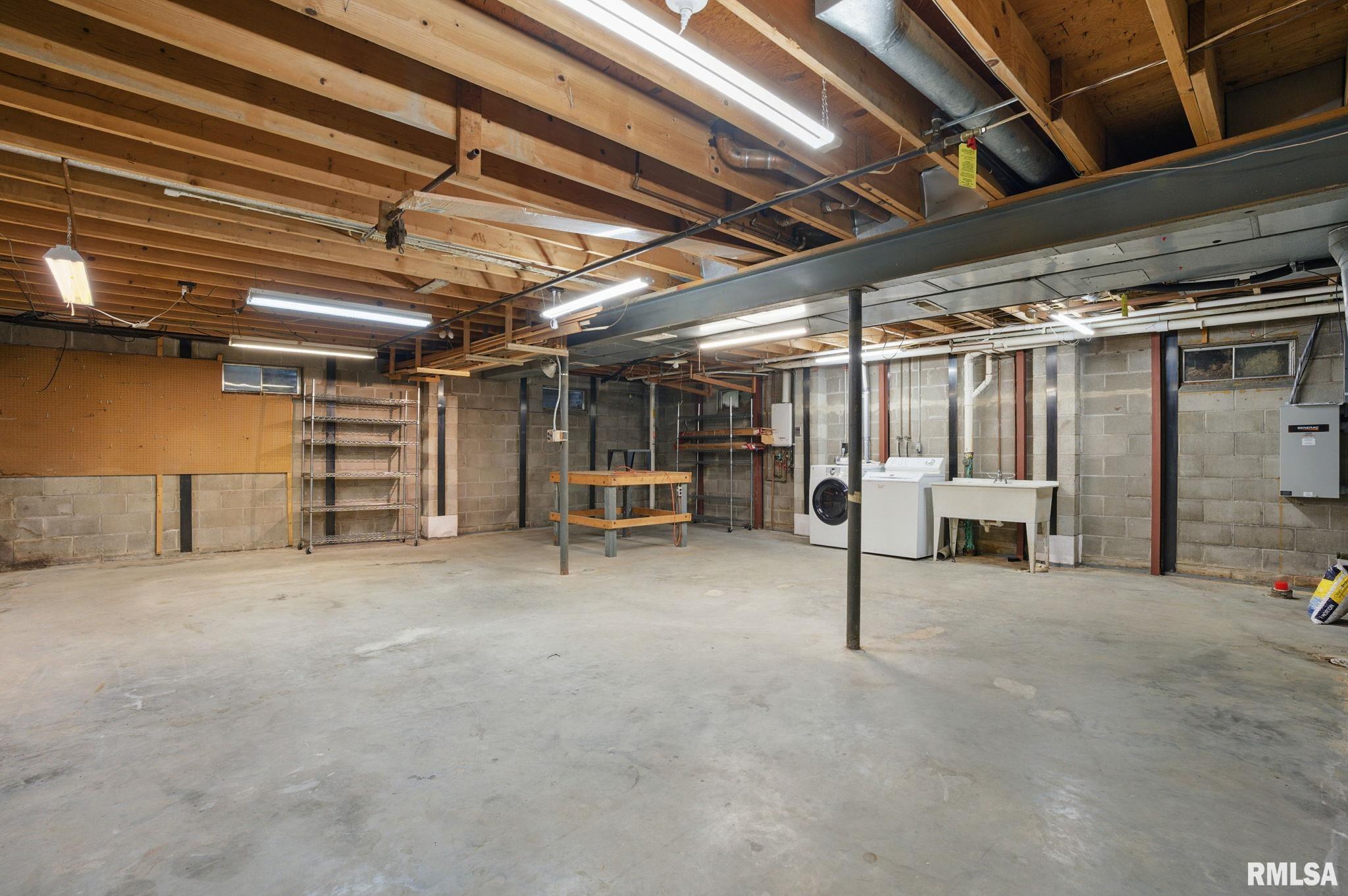 84 Waldheim Road Morton, IL 61550 - Photo 42 of 64 Gallery Image 42