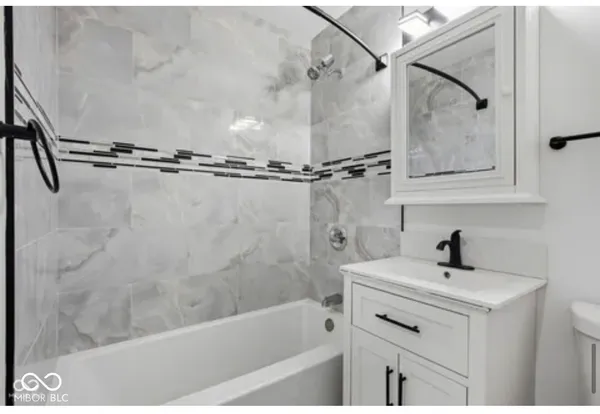 $1,700 | 5215 Southdale Drive, Indianapolis, IN 46217