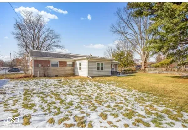 $1,700 | 5215 Southdale Drive, Indianapolis, IN 46217