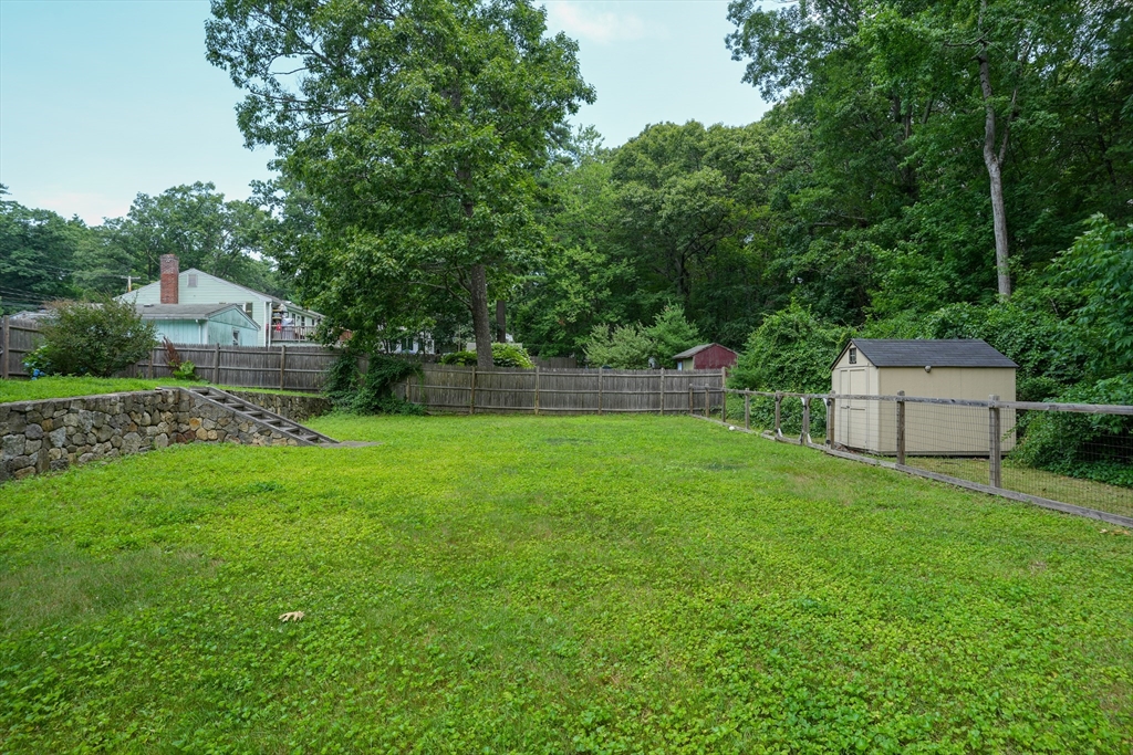 23 Laurel Drive Hudson, MA 01749 - Photo 26 of 29