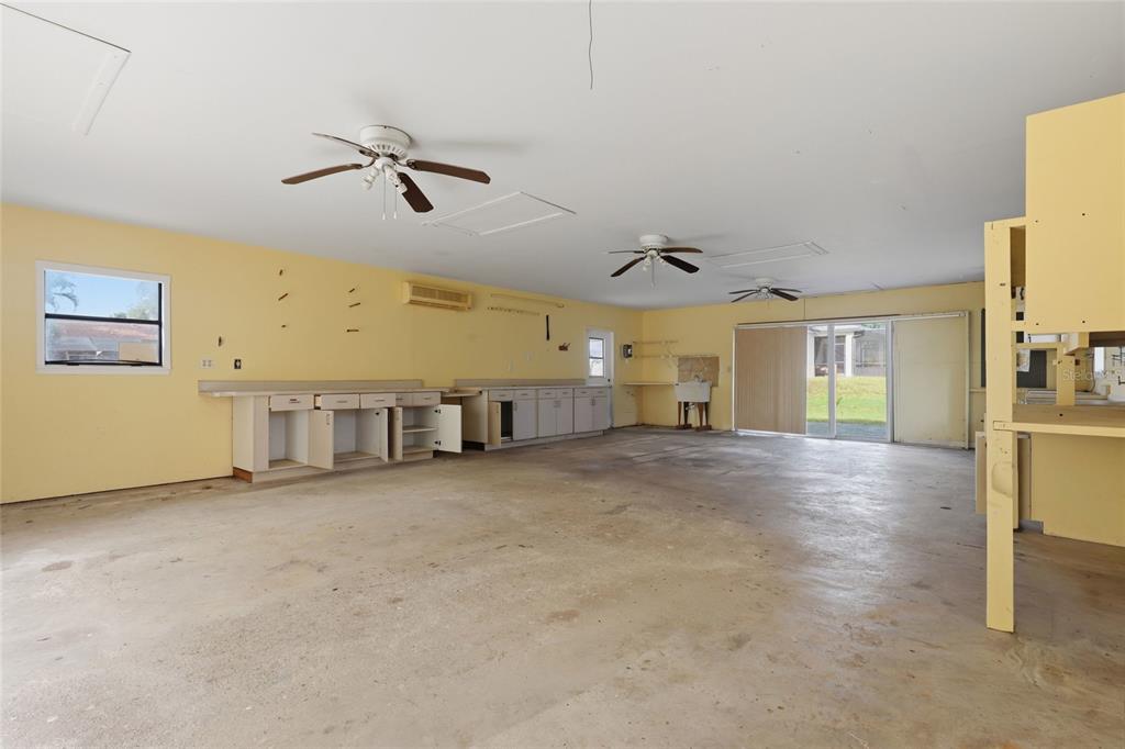 2951 Gocio Road Sarasota, FL 34235 - Photo 39 of 49