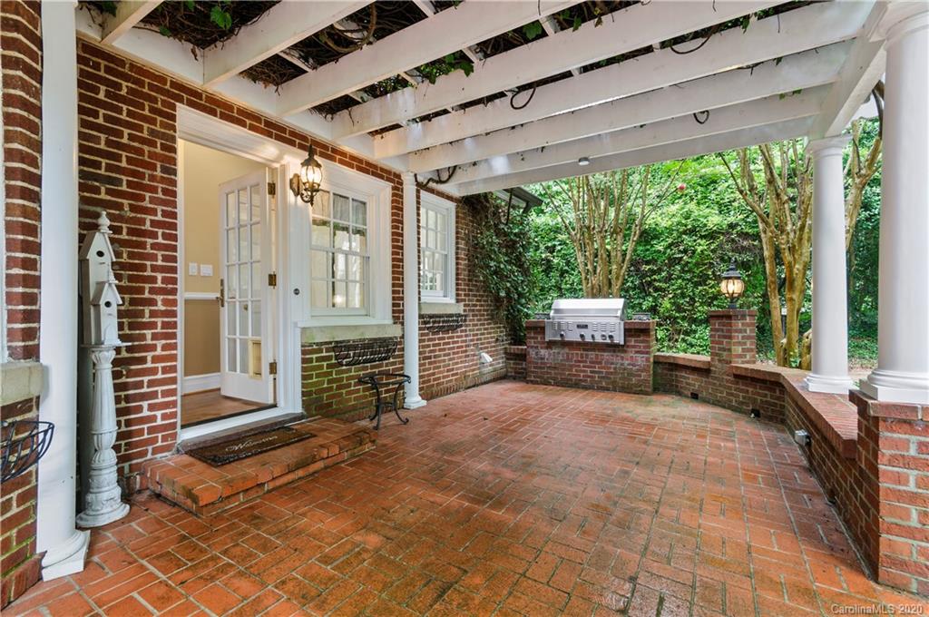 336 Vanderbilt Road Asheville, NC 28803 - Photo 25 of 28 Gallery Image 25