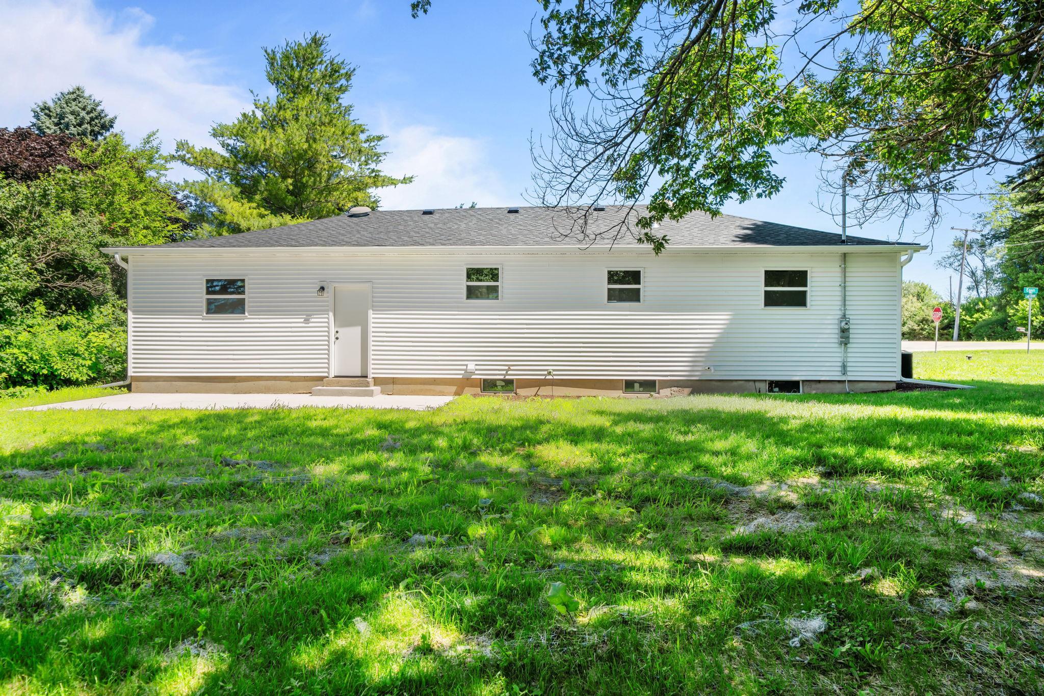 3569 West Egan Road Leaf River, IL 61047 - Photo 22 of 25